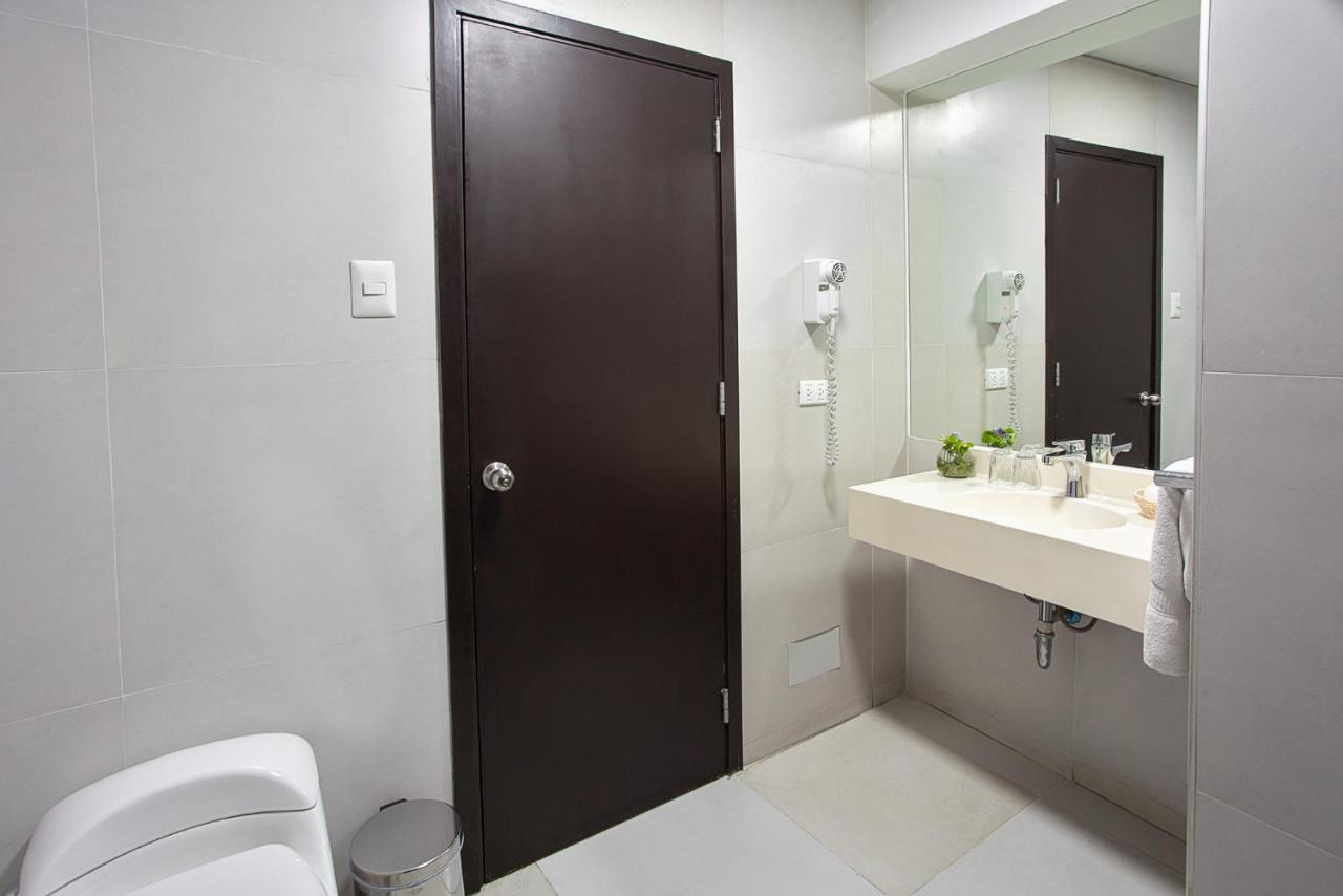 Santa Cruz Hotel Lima