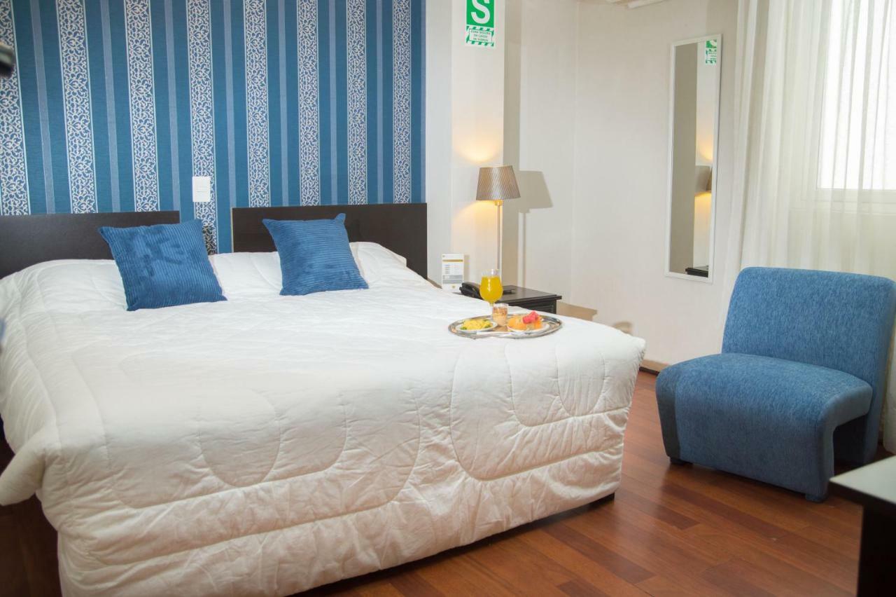 Hotel Santa Cruz 3*